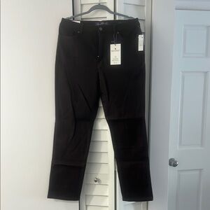 NWT Gloria Vanderbilt Brown Straight Leg Jeans